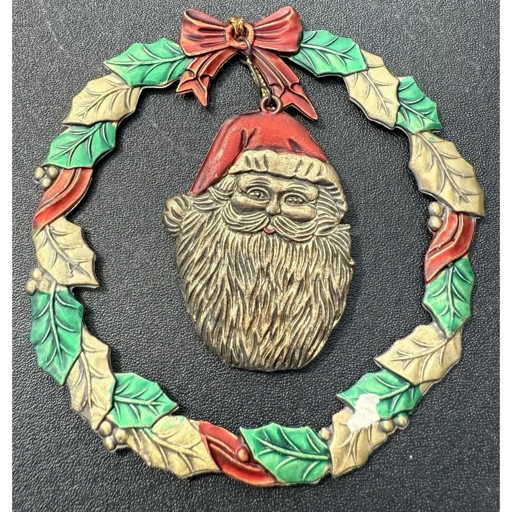 Vintage RUSS HEIRLOOM COLLECTION SANTA IN WREATH CHRISTMAS ORNAMENT With Package